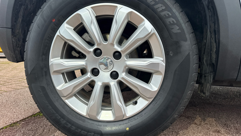 Vauxhall Mokka 1.2 Turbo 100 Design 5dr Petrol Hatchback